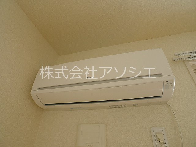 ヘリオス吉川美南　ガイア エアコン完備