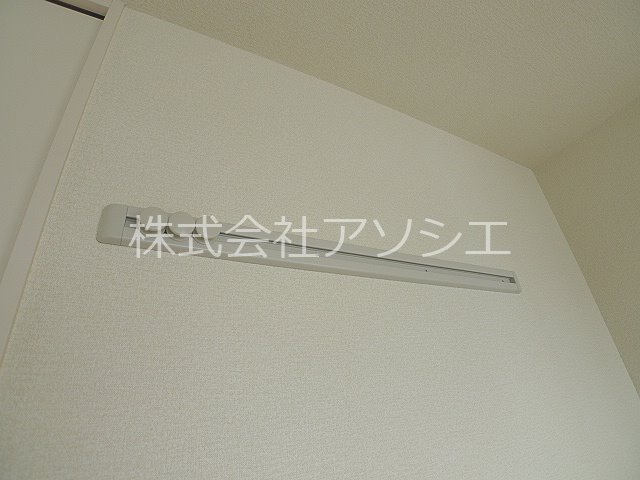 ヘリオス吉川美南　ガイア ハングバー