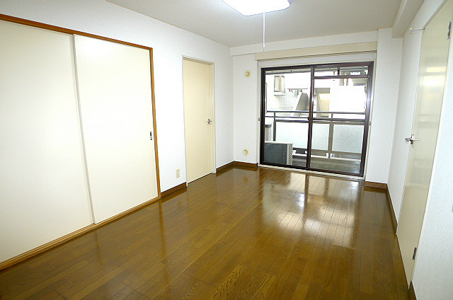 Villa Court(ヴィラコート) ＬＤＫ１０帖です。