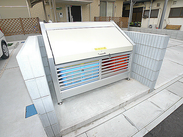 グランディール(蒲生旭町) ゴミ置場
