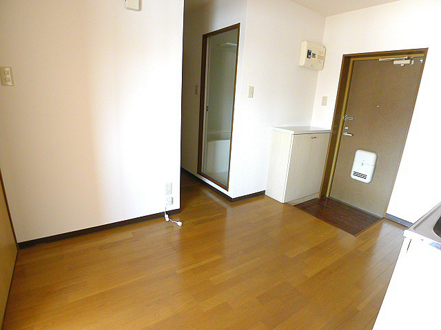パレスK（吉川市高富） ＤＫ6帖