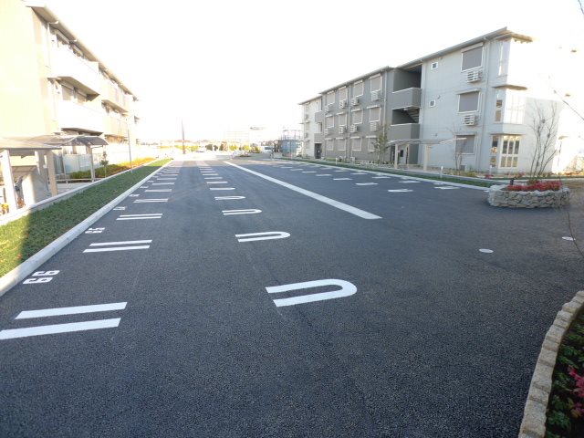ロイジェントパークス　レイクタウン　Ⅱ　D 駐車場