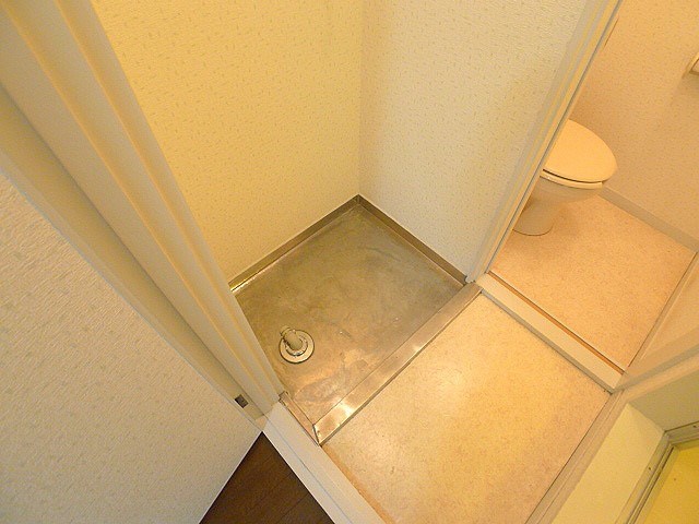 キャピタルハイツⅢ 室内洗濯機置場
