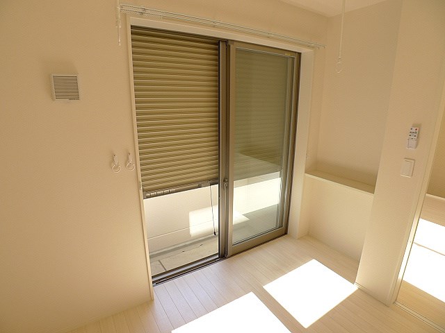 Lake Confort シャッター完備