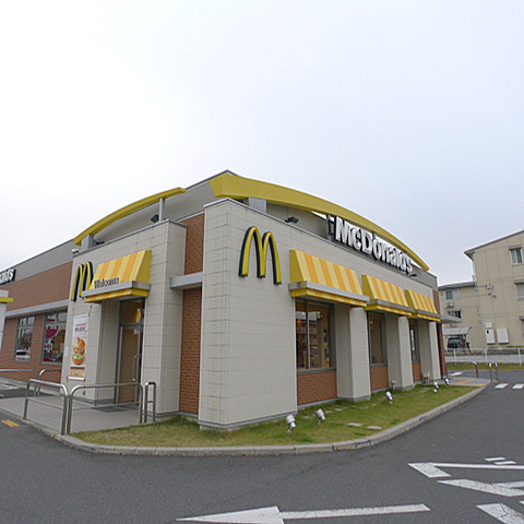 ウエストハイムLT1丁目 ﾏｸﾄﾞﾅﾙﾄﾞ 越谷ﾚｲｸﾀｳﾝ店