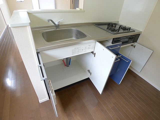 エスポワール（越谷市瓦曽根） キッチン