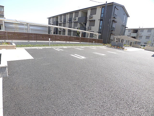 ロイジェントパークス　レイクタウン　Ⅱ　Ｇ 駐車場