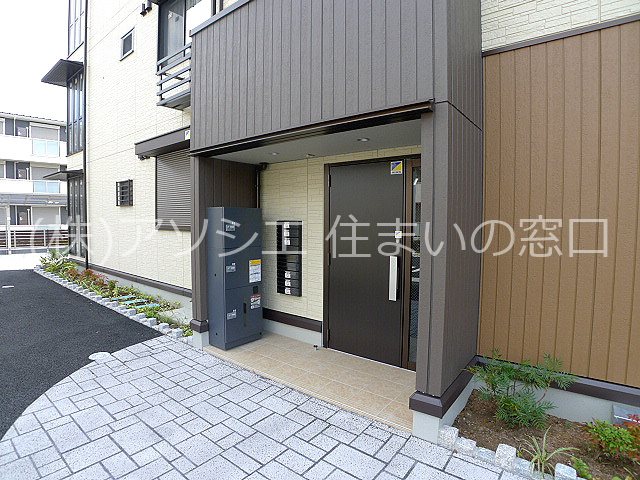 ロイジェントパークス　レイクタウン　Ⅱ　K オートロックエントランス