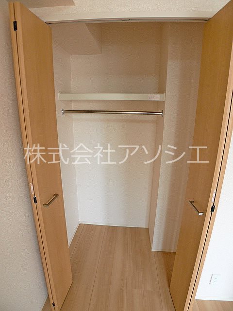 ロイジェントパークス　レイクタウン　Ⅱ　L クローゼット