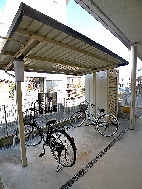K’レセンテ 駐輪場