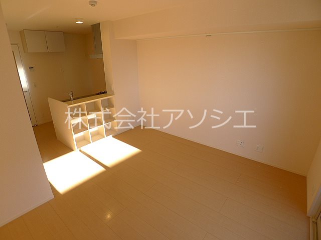 ヘリオス吉川美南　アレス LDK11.3帖
