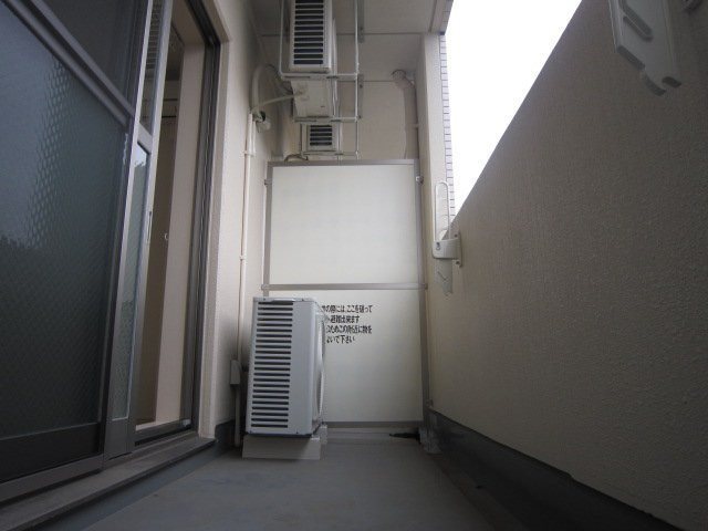 グランテラス（越谷市宮本町） バルコニー