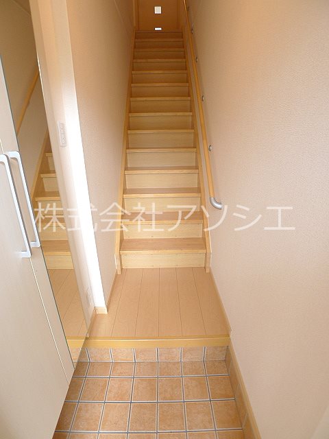 カンパーニャ　ミリオーネ 玄関ホール