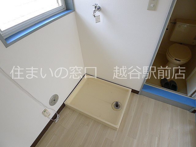 飯島ハイツ 洗濯機置場