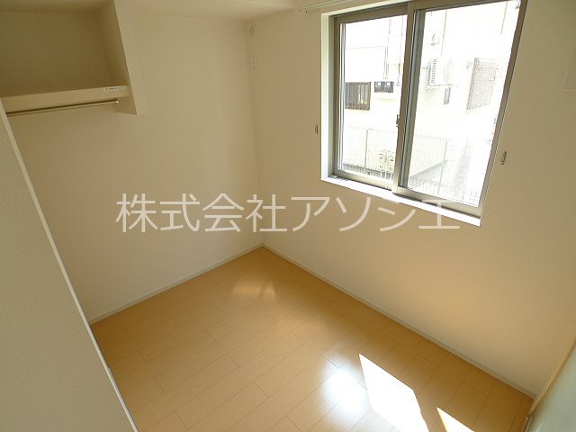 エストレーラ 洋室3.6帖