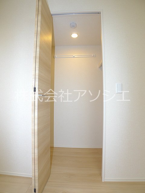 ロイジェントパークス草加手代B ウォークインクローゼット