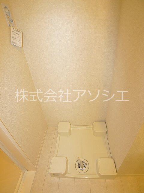 ロイジェントパークス草加手代B 室内洗濯機置き場
