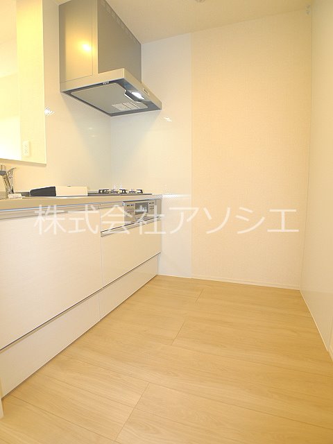 ロイジェントパークス草加手代B キッチン