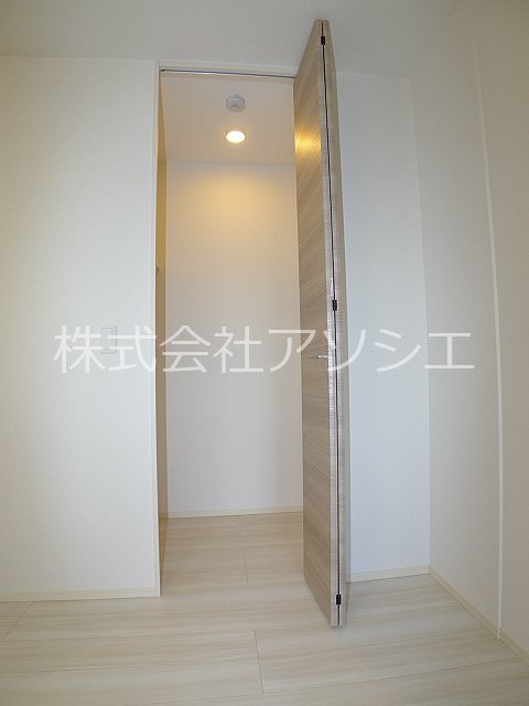 ロイジェントパークス草加手代A ウォークインクローゼット