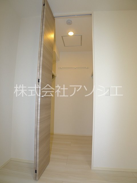 ロイジェントパークス草加手代A ウォークインクローゼット