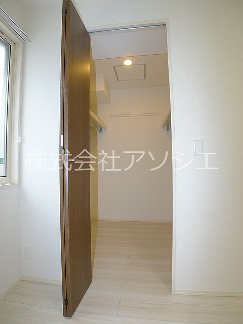 ロイジェントパークス草加手代C ウォークインクローゼット