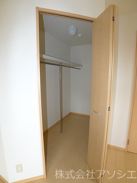 ベルレージュ（草加市青柳） ウォークインクローゼット
