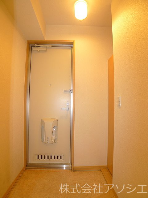 ベルレージュ（草加市青柳） 玄関