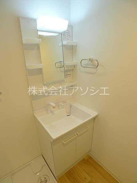 グランシャリオ（赤山本町） 洗面所