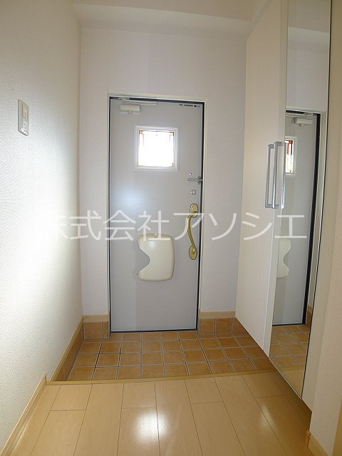 ジェントリーA 玄関