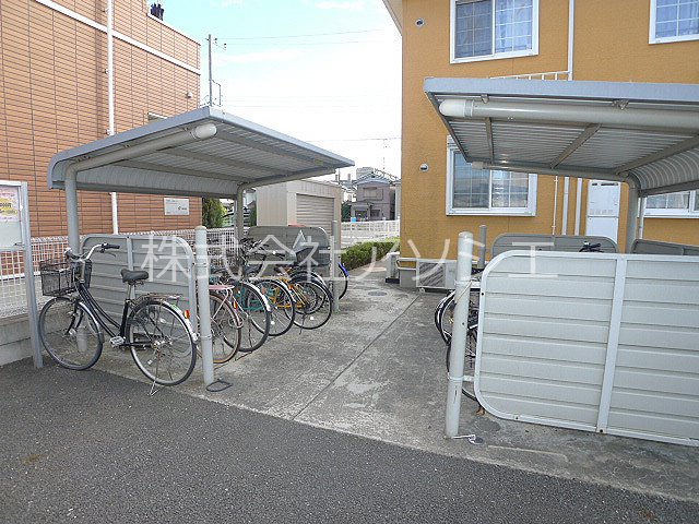 ジェントリーA 駐輪場