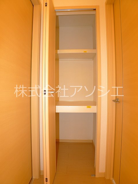 ジェントリーA 収納
