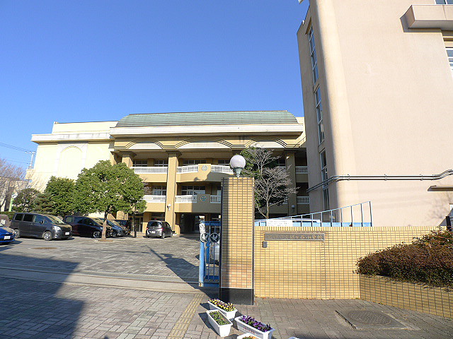 コーポニューセイワ 越谷市立越ｹ谷小学校
