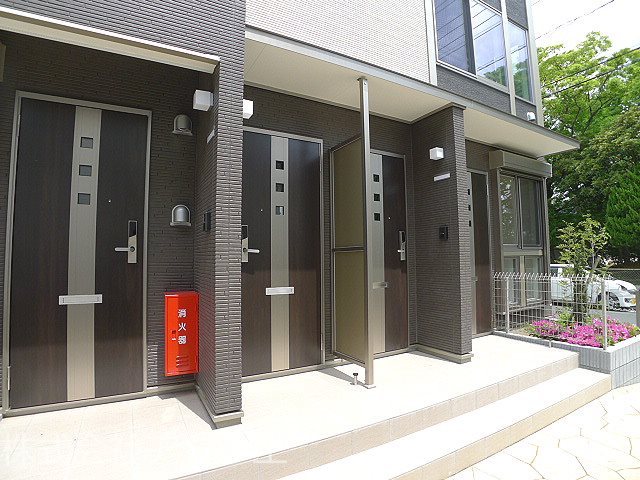 サンパティーク（吉川市） エントランス