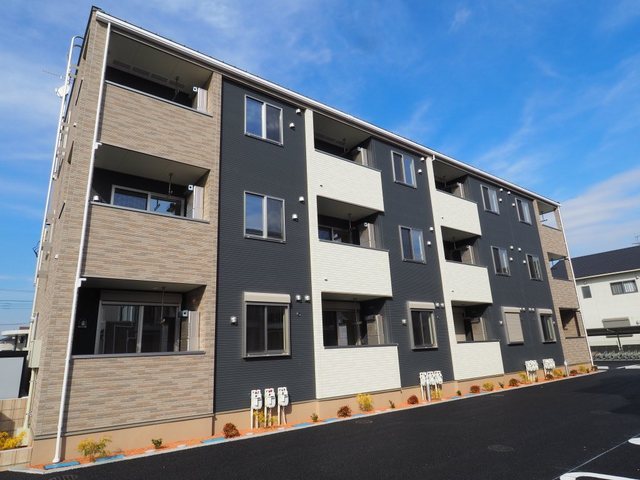 エルヴィータⅡのご紹介は住まいの窓口 アソシエにお任せ下さい。
