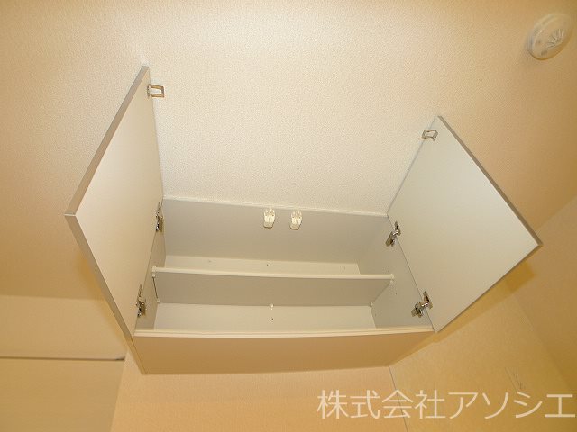 ヘリオス吉川美南　クロノス 収納