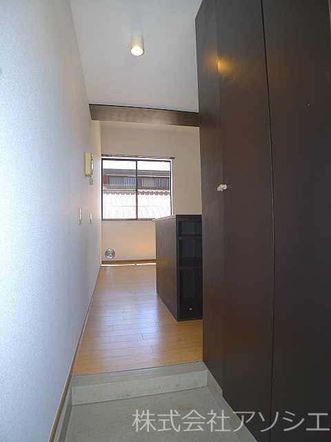 イーコモン 玄関