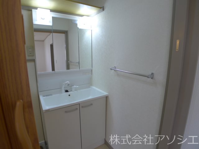 エクセル千間台　B棟 シャンプードレッサー
