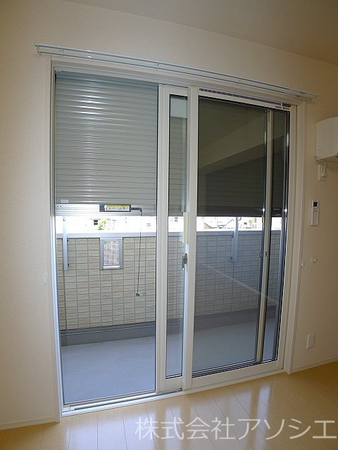 カーサ・セレーノ シャッター雨戸