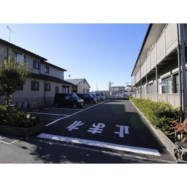 アムール　新栄 駐車場