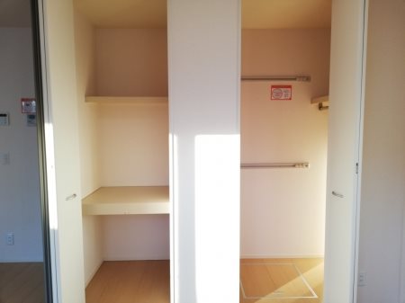 エスポワール（草加市青柳） クローゼット