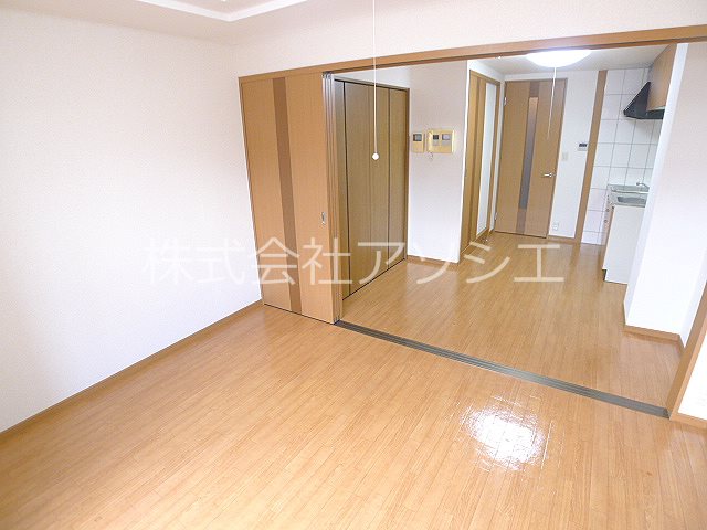 サザンクロスＡ 洋室6.8帖