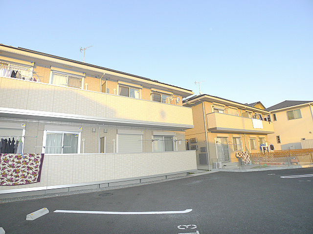 アトレのお問合せは、アソシエ住まいの窓口へ。
