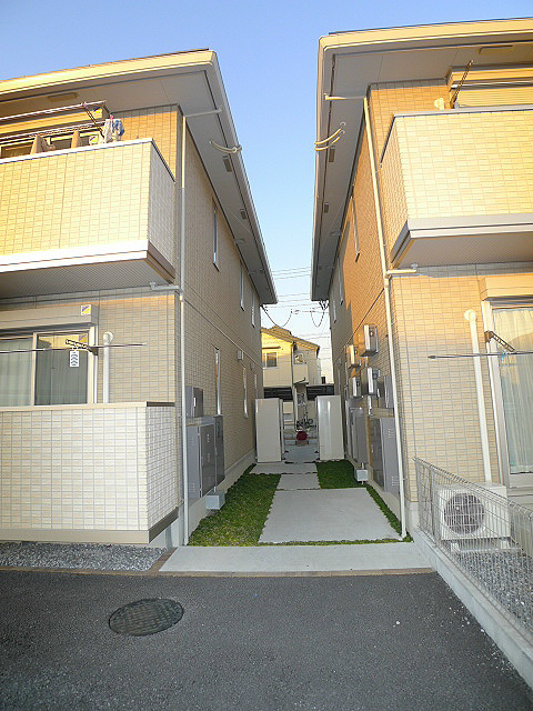 アトレＡ アトレのお問合せは、アソシエ住まいの窓口へ。