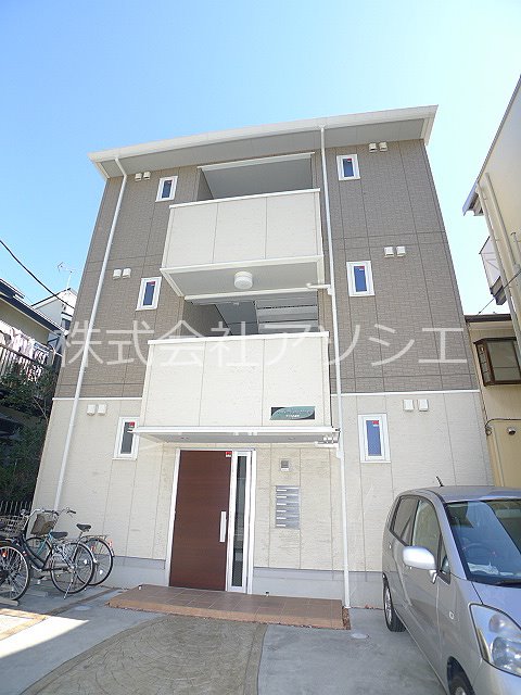ヴィラ北越谷のご紹介は住まいの窓口アソシエにお任せ下さい。