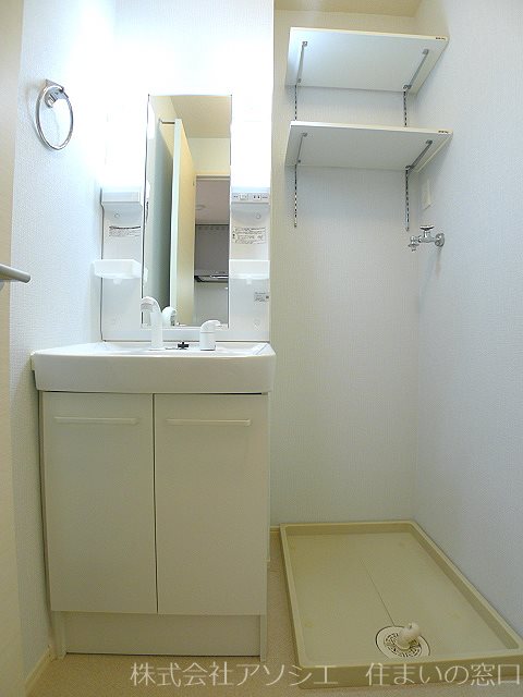オーパス（越谷市赤山町1丁目） 洗髪洗面化粧台