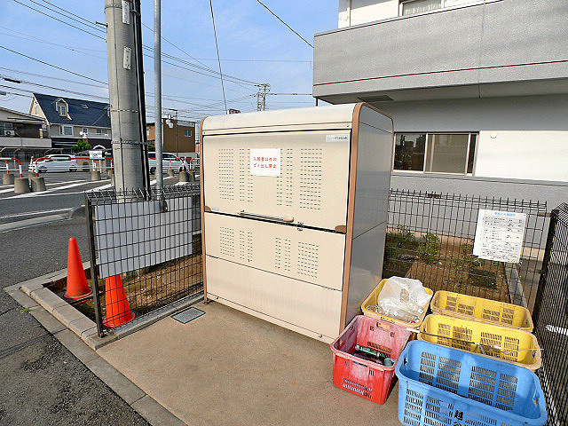キャピタル蒲生 ゴミ置場