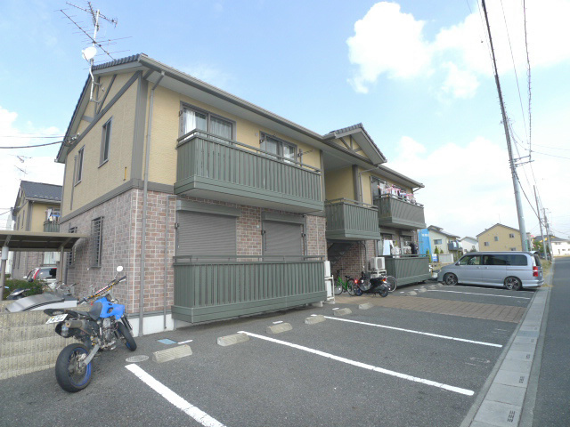 エスポワールⅠのご紹介は住まいの窓口 アソシエにお任せ下さい。