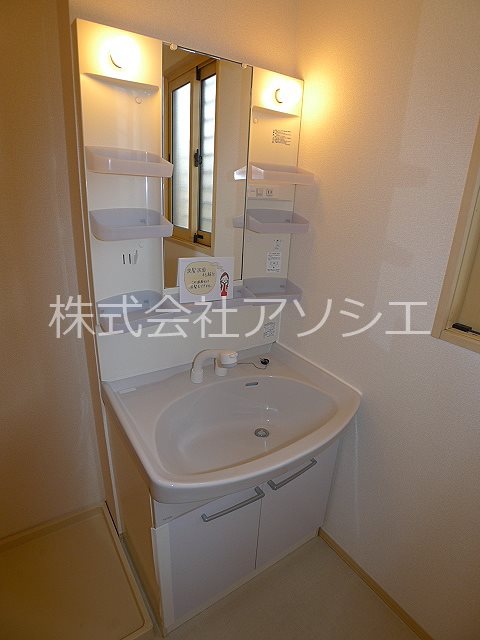 エスポワールⅠ 洗髪洗面化粧台