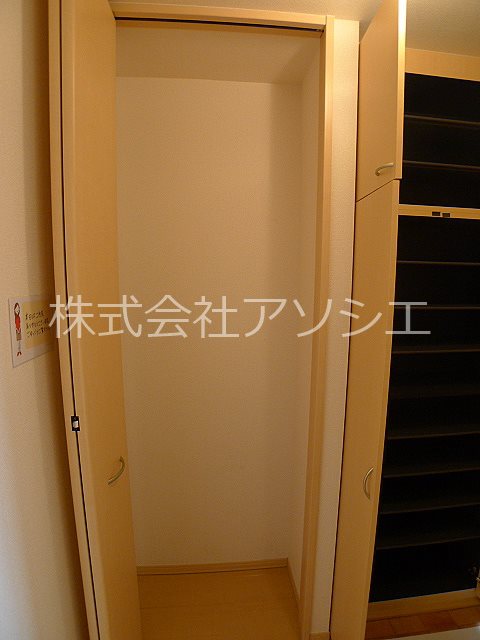 エスポワールⅠ 玄関収納