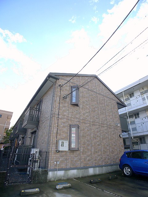 エスポワール茜町のご紹介は住まいの窓口アソシエにお任せください。